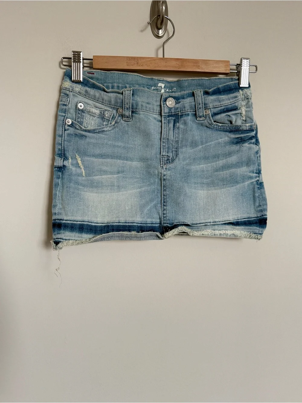 7 For All Mankind Light Wash Denim Mini Skirt Size 10 | Distressed Y2K Low Rise